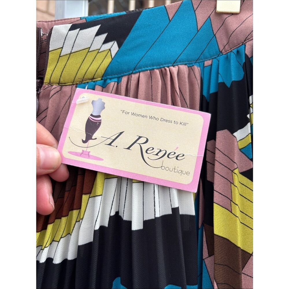 ✨NWT✨ Pleated Geometric Abstract Print Maxi Skirt Blue Pink Brown Size Medium - Picture 2 of 6